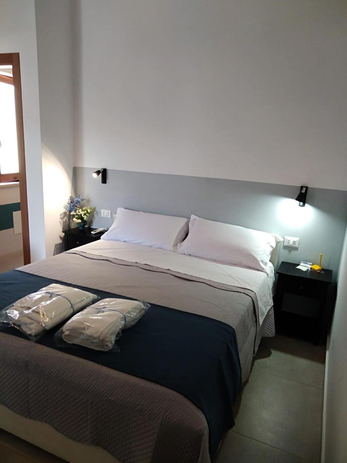 Antares B&B Cariati Bagian luar foto